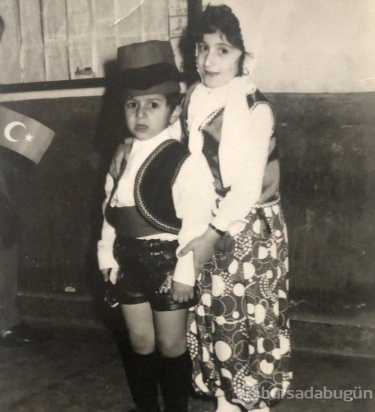 Ünlülerin gençlik ve çocukluk fotoğrafları