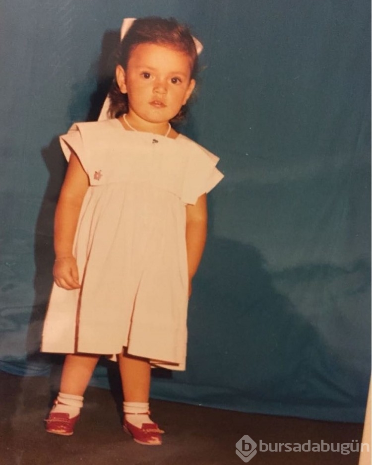 Ünlülerin gençlik ve çocukluk fotoğrafları