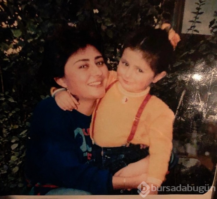 Ünlülerin gençlik ve çocukluk fotoğrafları