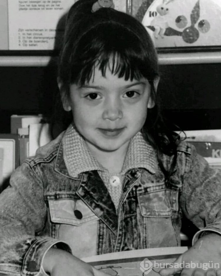 Ünlülerin gençlik ve çocukluk fotoğrafları