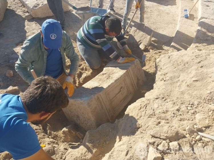 Konya'daki çalışmalarda 1800 yıllık eser bulundu