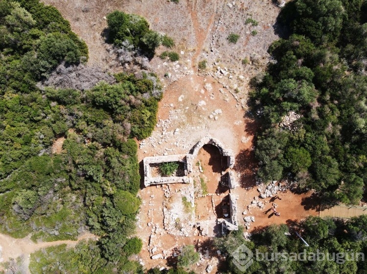 Muğla'daki Sedir Adası'nda antik surlar ortaya çıkıyor