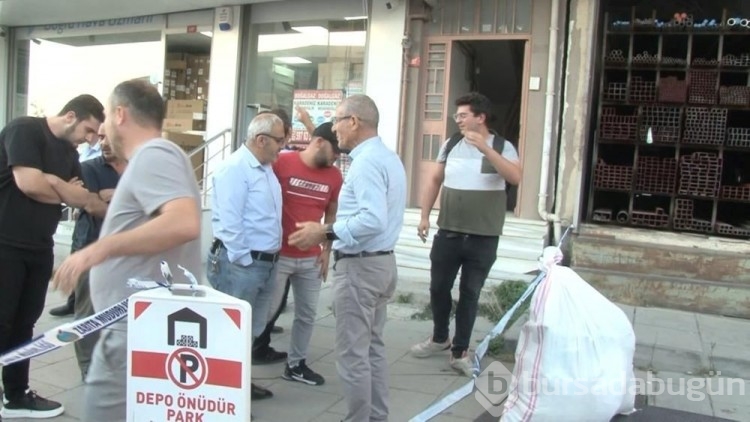 Arnavutköy'de hafriyat alımı sırasında bina kaydı