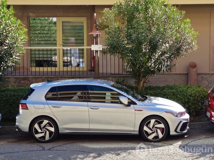 8. nesil Golf GTI Türkiye'de satışta: En dijital GTI