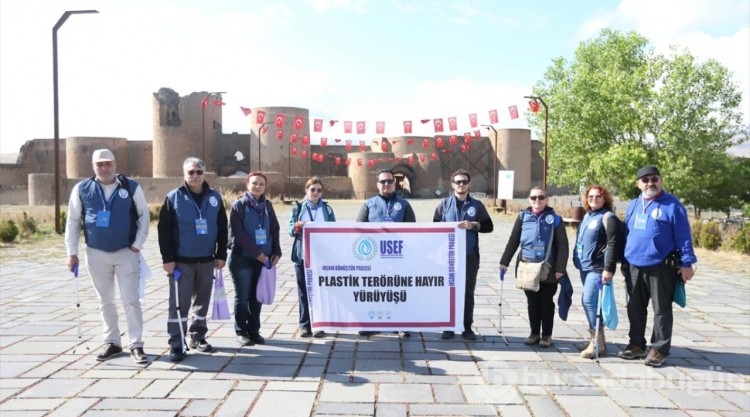Kars'tan Edirne'ye plastik çöp toplama yürüyüşü