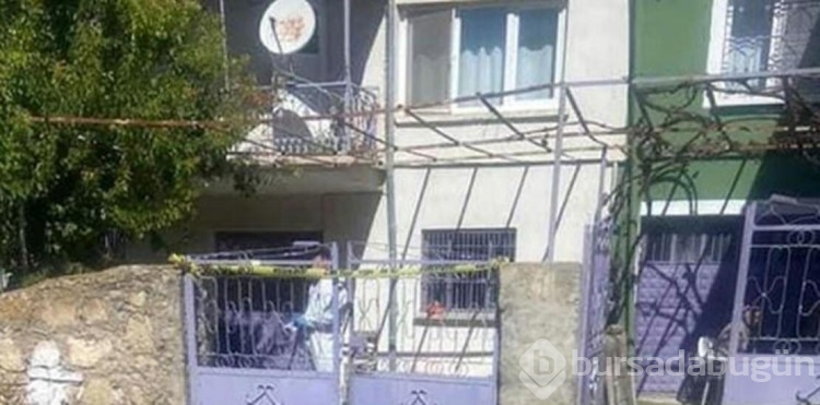 89 yaşındaki adam eşini 32 bıçak darbesi ile öldürdü