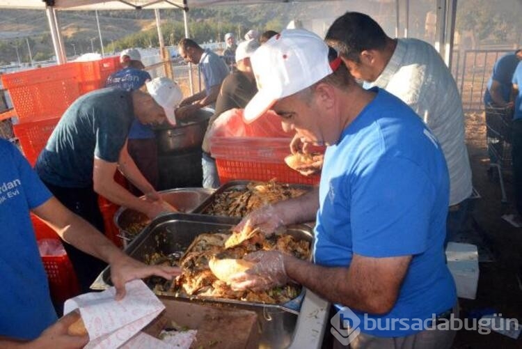 Depremin merkez üssü Kahramanmaraş'ta 'balık' festivali