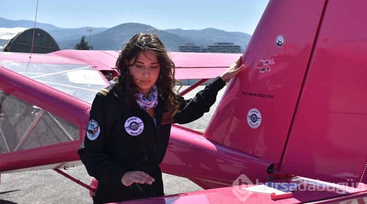 En genç kadın pilot oldu...