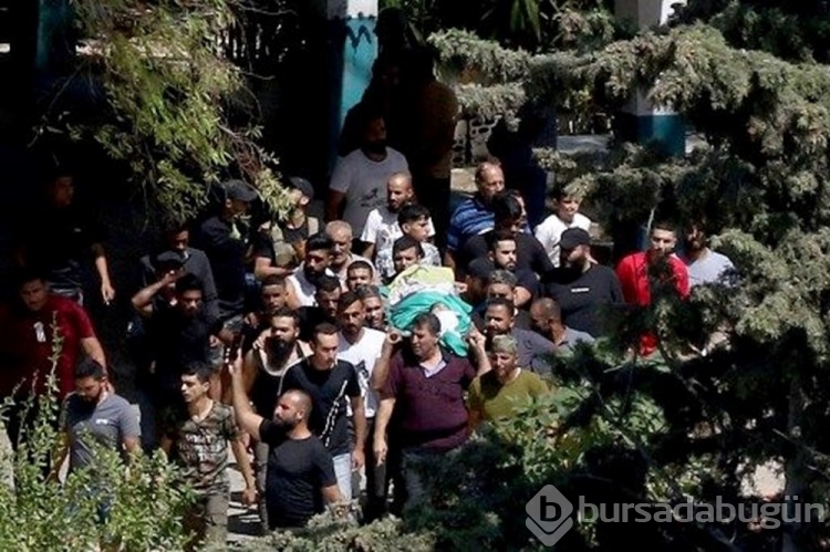 Lübnan'daki Filistin mülteci kampında çatışma var