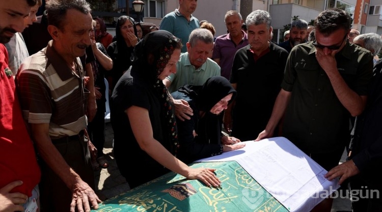 TRT Haber kameramanı Berk Söylemez, son yolculuğuna uğurlandı