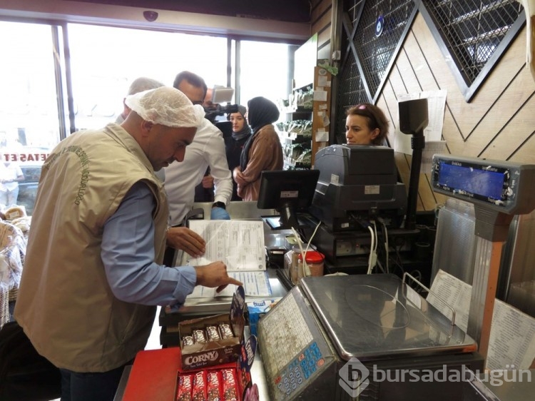 İstanbul'da gıda güvenliğine yönelik denetim: 3 bin 308 işletmeye 87 milyon lira ceza
