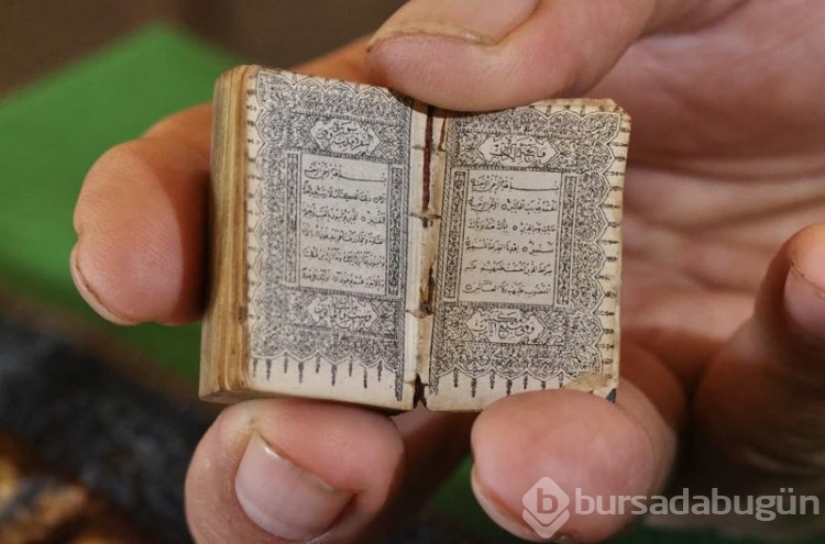 Mısır'da 15 yıllık dünyanın en küçük Kuran-I Kerim'i
