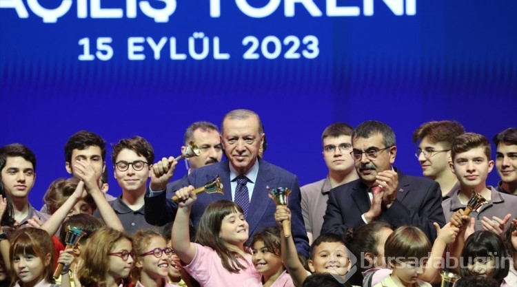 Cumhurbaşkanı Erdoğan'dan ek ders ücreti müjdesi
