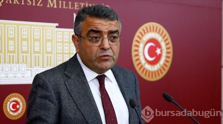 Adaylığını açıklayan Özgür Özel'den Sezgin Tanrıkulu'nun TSK'ya yönelik iftirasına destek
