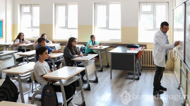 MEB'in ortaokul ve liselerde başlatacağı 'ortak sınav'ın ayrıntıları netleşti
