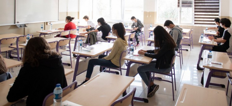 MEB'in ortaokul ve liselerde başlatacağı 'ortak sınav'ın ayrıntıları netleşti
