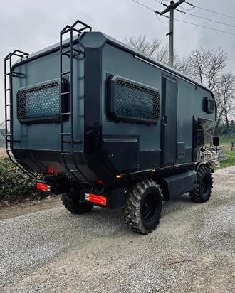Sağlık çalışanlarının tasarladığı karavan çok beğenildi