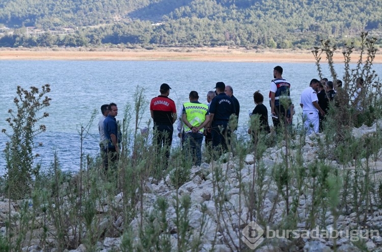 İzmir'de düşen helikopter için arama kurtarma çalışmaları sürüyor