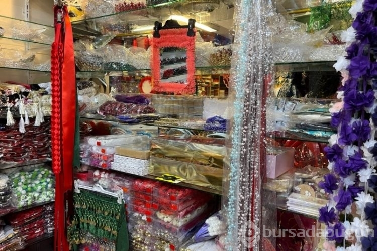 Bursa'da kına organizasyonlarında tasarruf sırları: Evlenen çiftlerin cebini rahatlatacak