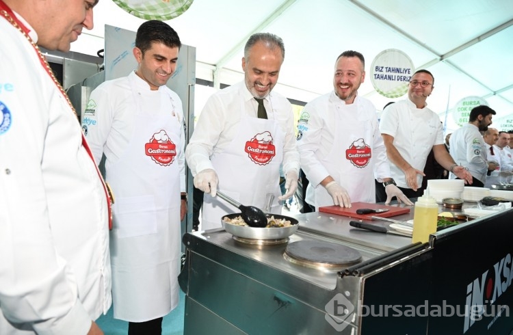 Bursa Gastronomi Festivali 3 günde 500 bin ziyaretçi ağırladı