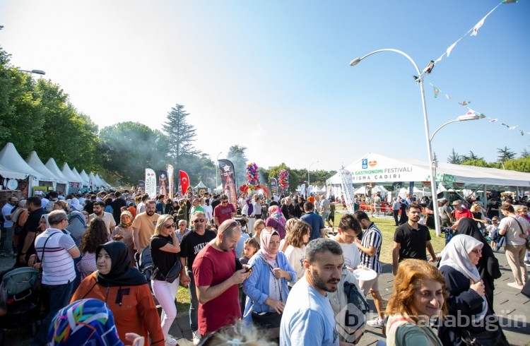 Bursa Gastronomi Festivali 3 günde 500 bin ziyaretçi ağırladı