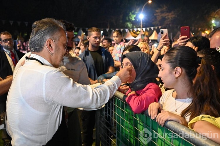 Bursa Gastronomi Festivali 3 günde 500 bin ziyaretçi ağırladı