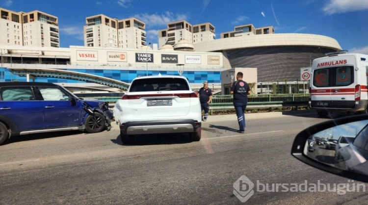 Togg Bursa'da bir kaza daha yaptı!