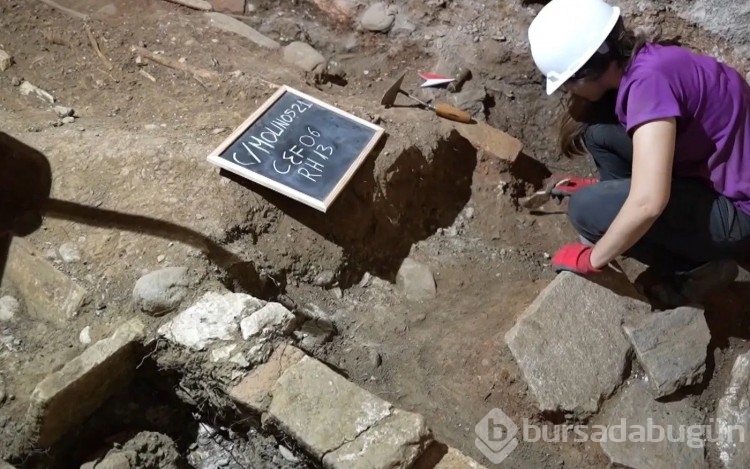 Binanın zemininde mezarlık bulundu: 150 Müslüman gömülmüş!