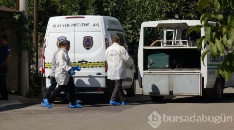 Antalya'da eşini av tüfeği ile vurarak öldüren şahıs polise teslim oldu