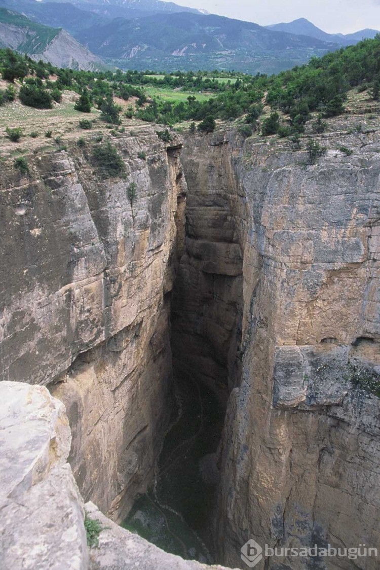 Koruma altındaki kanyon oyuldu...