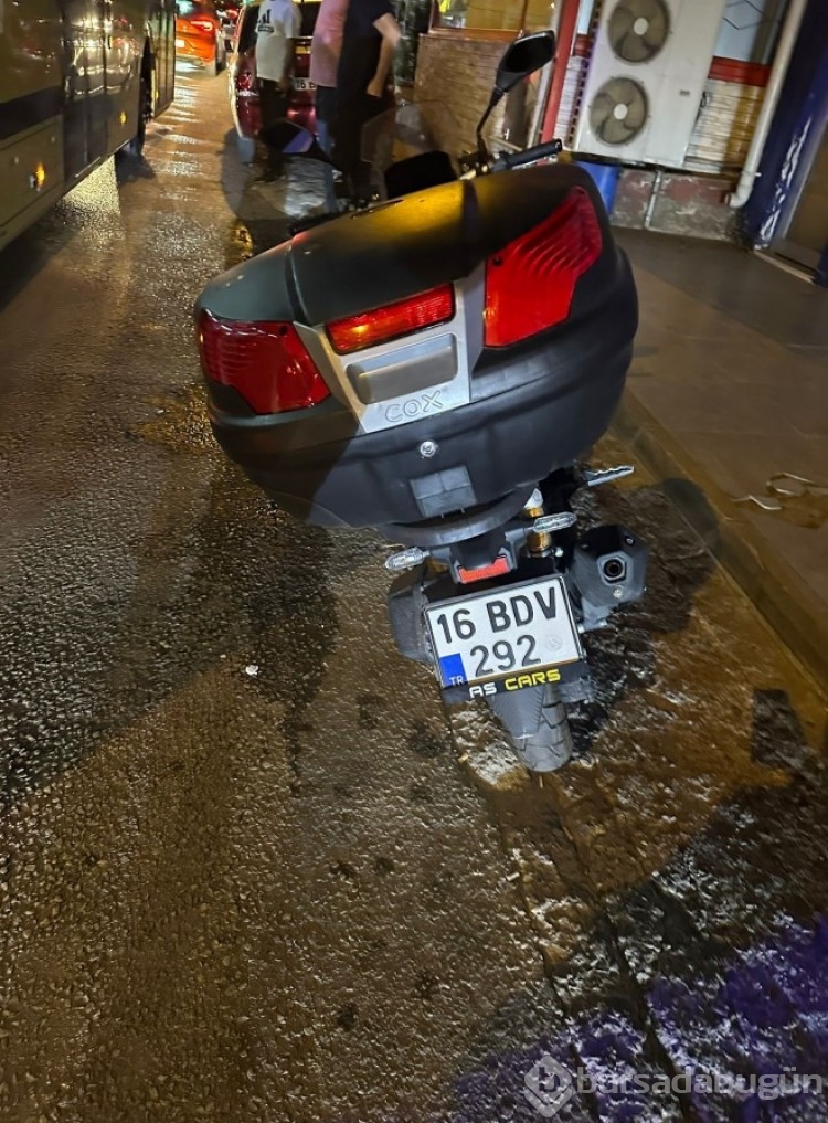 Bursa'da motosikletli bir başka motosiklete çarptı! 1 ağır yaralı