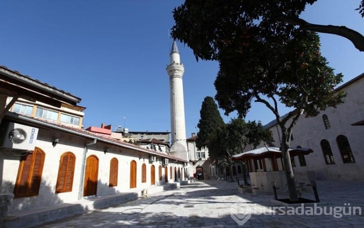 752 yıllık Ulu Cami'nin enkazı temizleniyor
