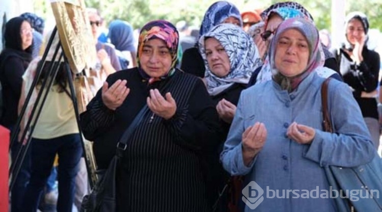 Pilot Mehmet Akif Tutuk gözyaşları içinde son yolculuğuna uğurlandı