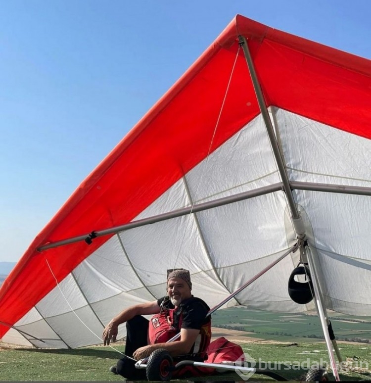 Uçaklar havada çarpıştı! Bursalı pilot yaşamını yitirdi