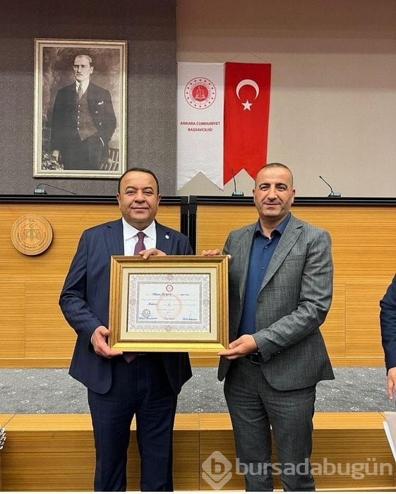 Mansur Yavaş ile Özel Halk Otobüsü esnafı arasında kavga büyüyor! 3 aydır gelir desteği sağlamıyor isyanı!