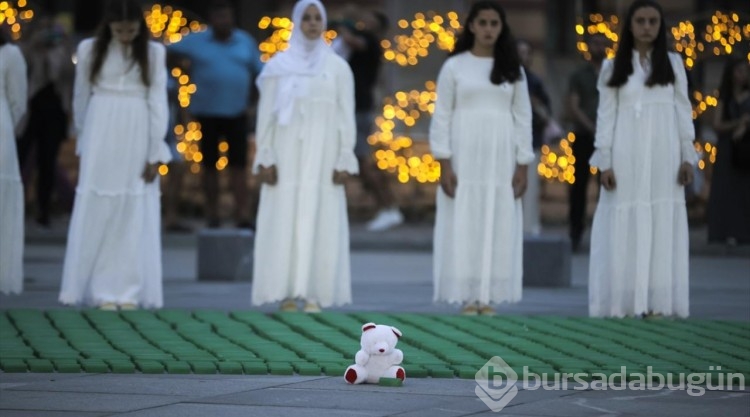 Srebrenitsa soykırımının 28. yılında Saraybosna'da anma etkinliği düzenlendi