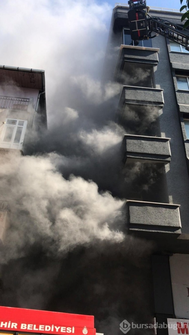 Zeytinburnu'nda tekstil atölyesinde yangın çıktı