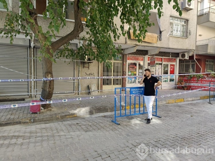 İstanbul'da kolonu patlayan bina boşaltıldı