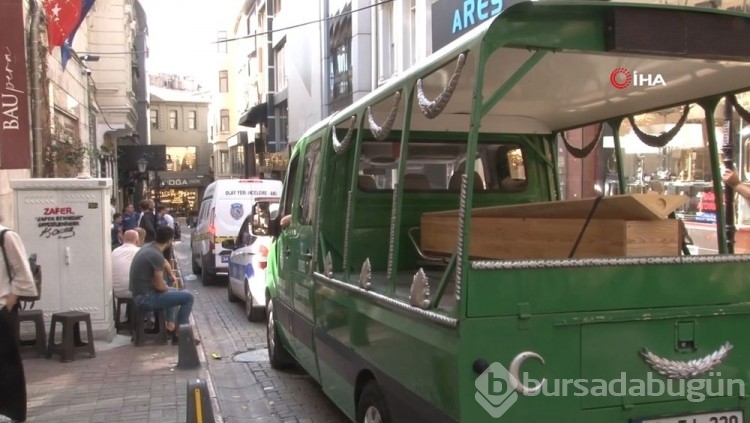 Fransız turistin Şişhane'de şüpheli ölümü