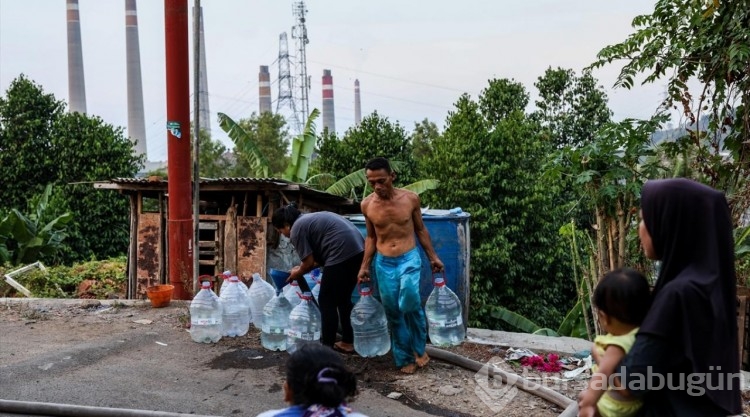 Cakarta'daki Suralaya Kömür Santrallerinin hava kirliliğine etkisi
