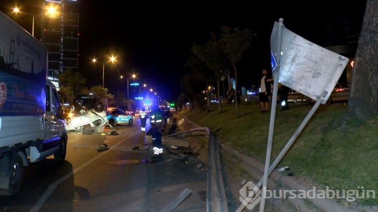 Kadıköy'deki trafik kazasında 4 polis yaralandı