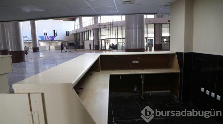 Depremlerde hasar alan Antakya Otobüs Terminali onarıldı
