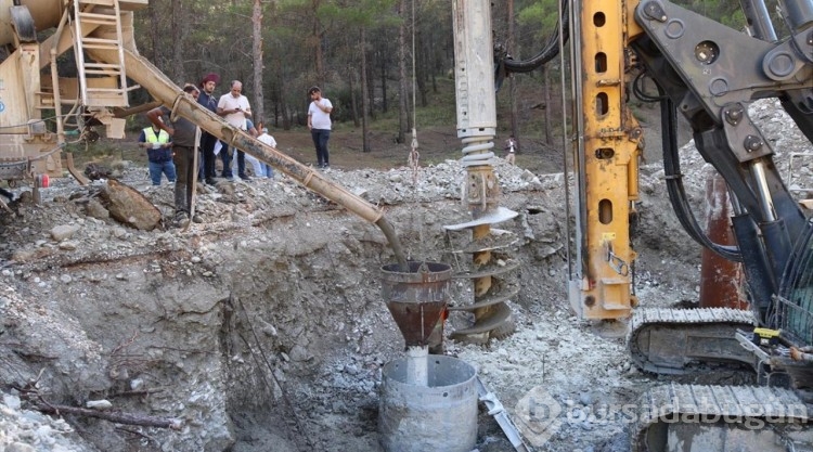 Kaş'ta Lengüme Köprüsü'nün temeli atıldı
