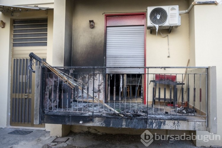 İtalya'nın Sicilya Adası'nda Orman Yangını
