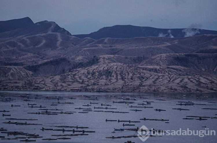 Taal Yanardağı'nda hareketlilik! Yüzlerce insan tahliye edildi