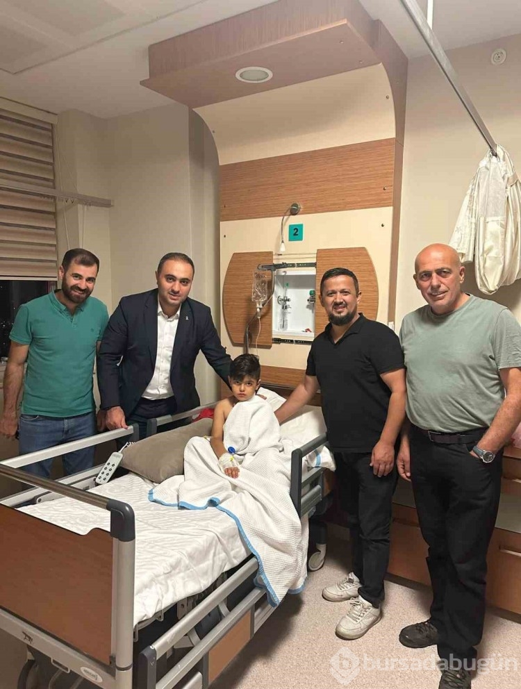 Bursa'da Heimlich manevrası ile 5 yaşındaki çocuk boğulmaktan böyle kurtarıldı!