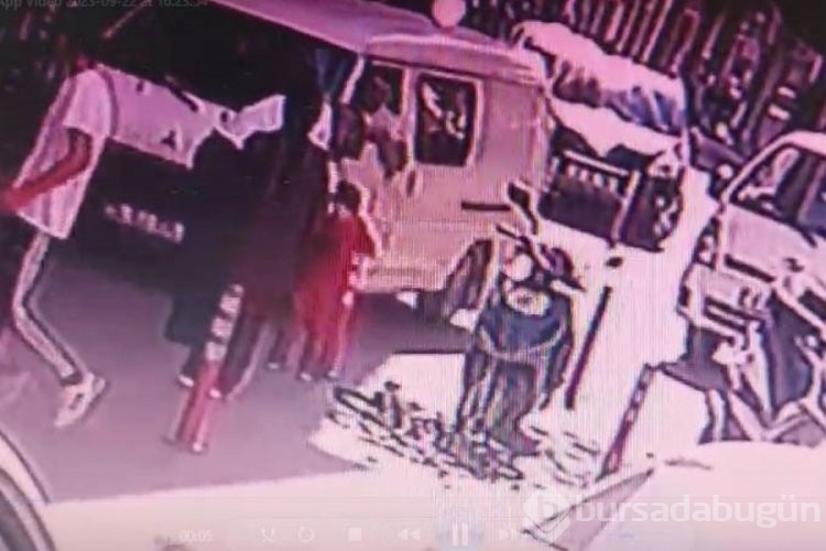 Bursa'da Heimlich manevrası ile 5 yaşındaki çocuk boğulmaktan böyle kurtarıldı!