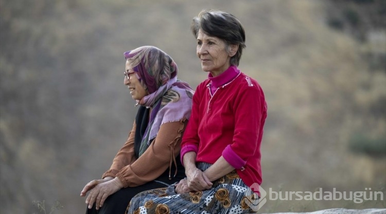İtfaiyenin kadın kahramanları alev nöbetinde