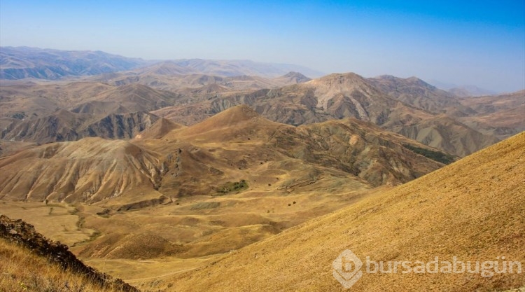 Kösedağı'na tırmanan dağcılar "Karabağ Azerbaycan'ındır" pankartı açtı