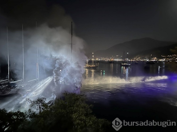 Fethiye'de bir teknede yangın çıktı